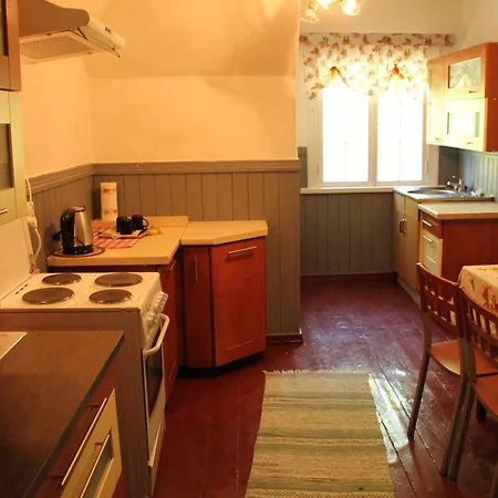 Appartement Lindi Kooli Kohvik