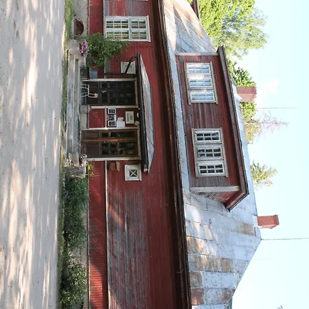 Appartement Lindi Kooli Kohvik *